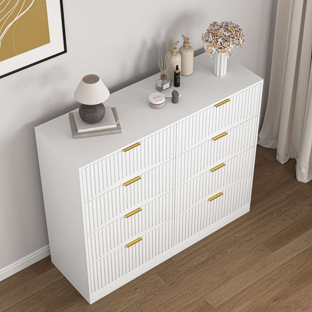 Gry Dresser