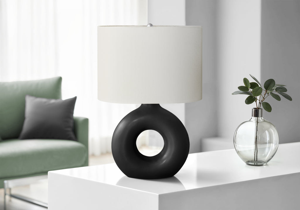Borgny Ceramic Table Lamp