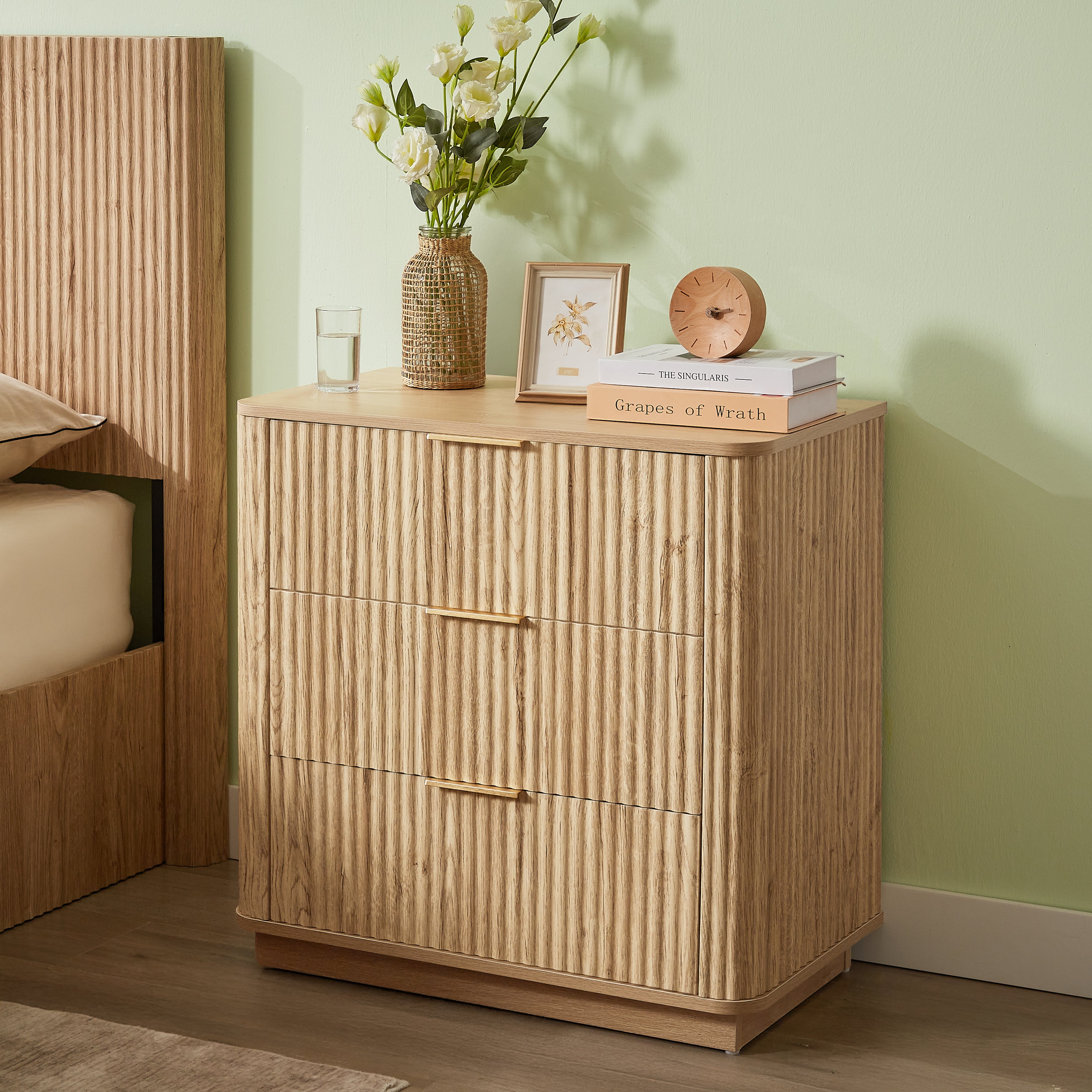 Calla Curved Oak Dresser
