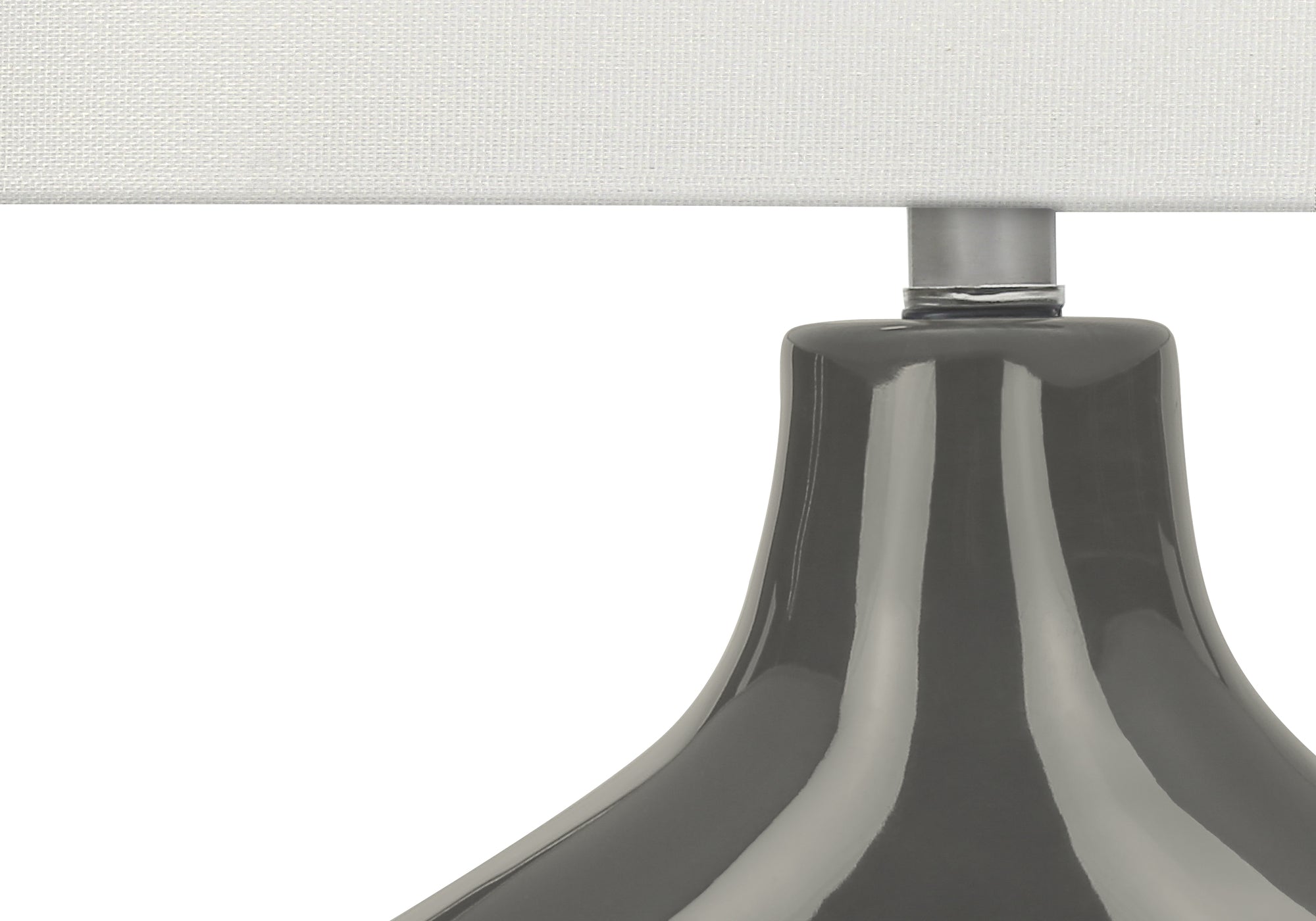 Ulvhilde Ceramic Table Lamp