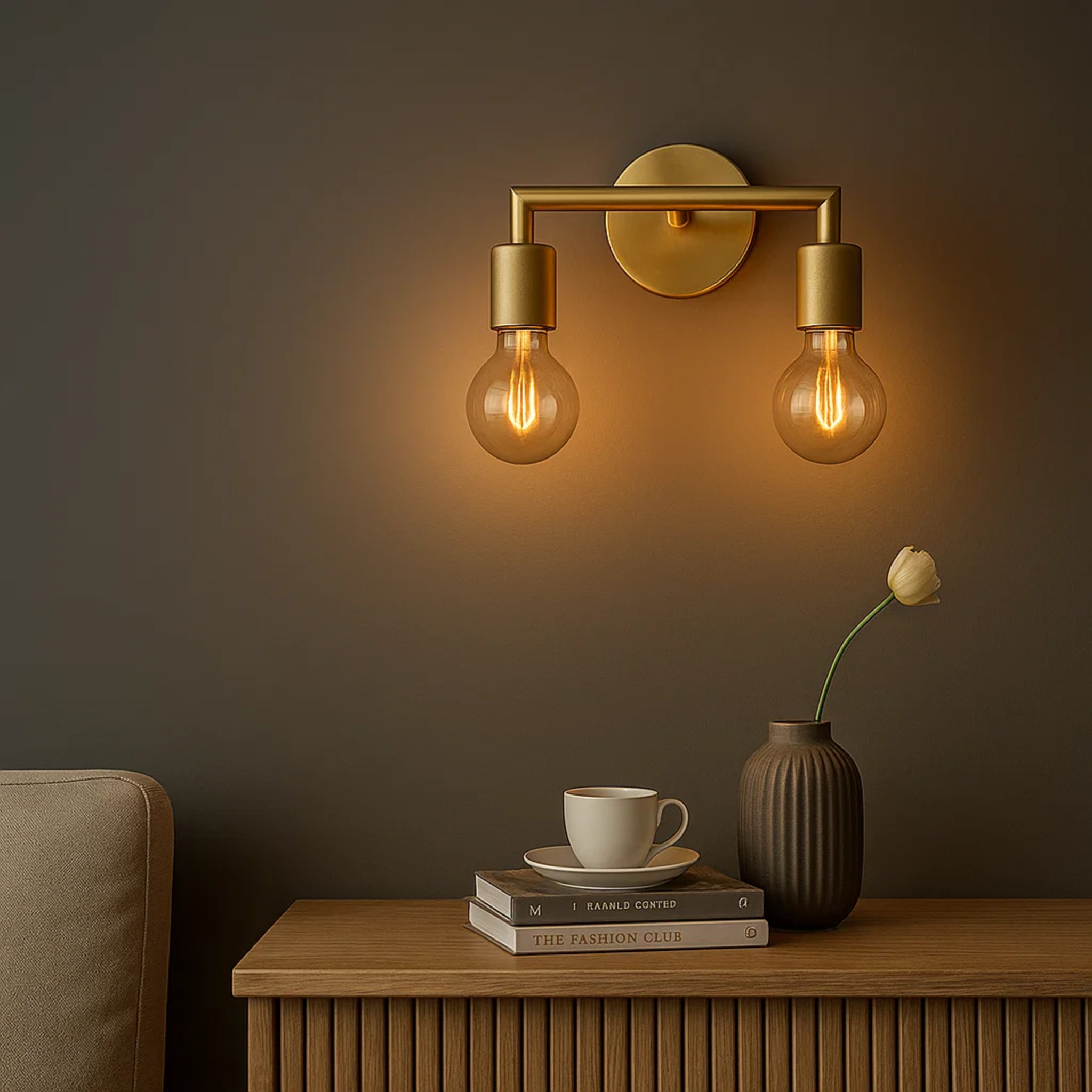 Industriële wandlamp met minimalistisch metalen armatuur