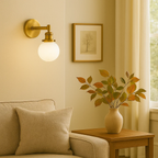 Moderne porseleinen wandlampen in messingkleur met wit