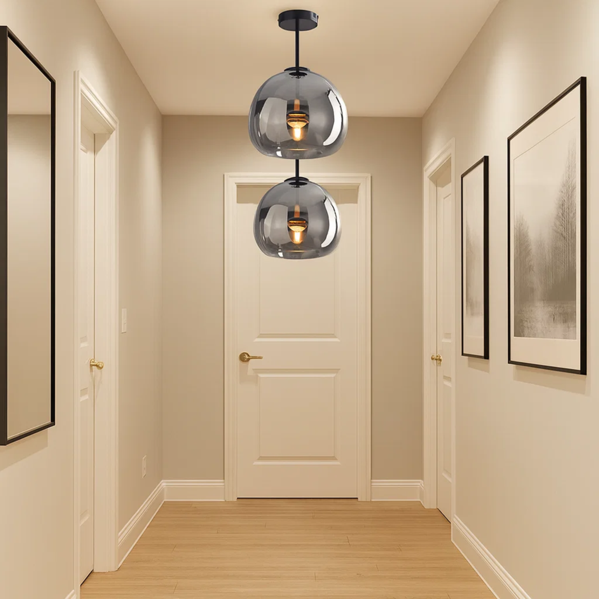 Mid-century stil glasloftlampe med stemningsfuldt lys