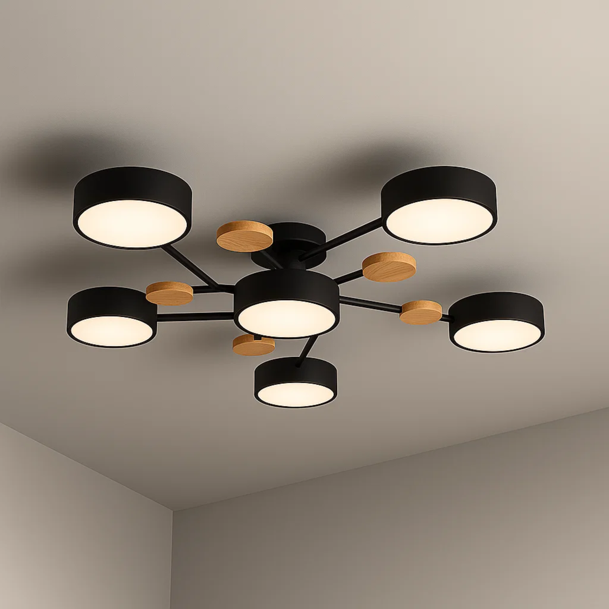 Moderne loftlampe med runde skiver og subtilt trælook