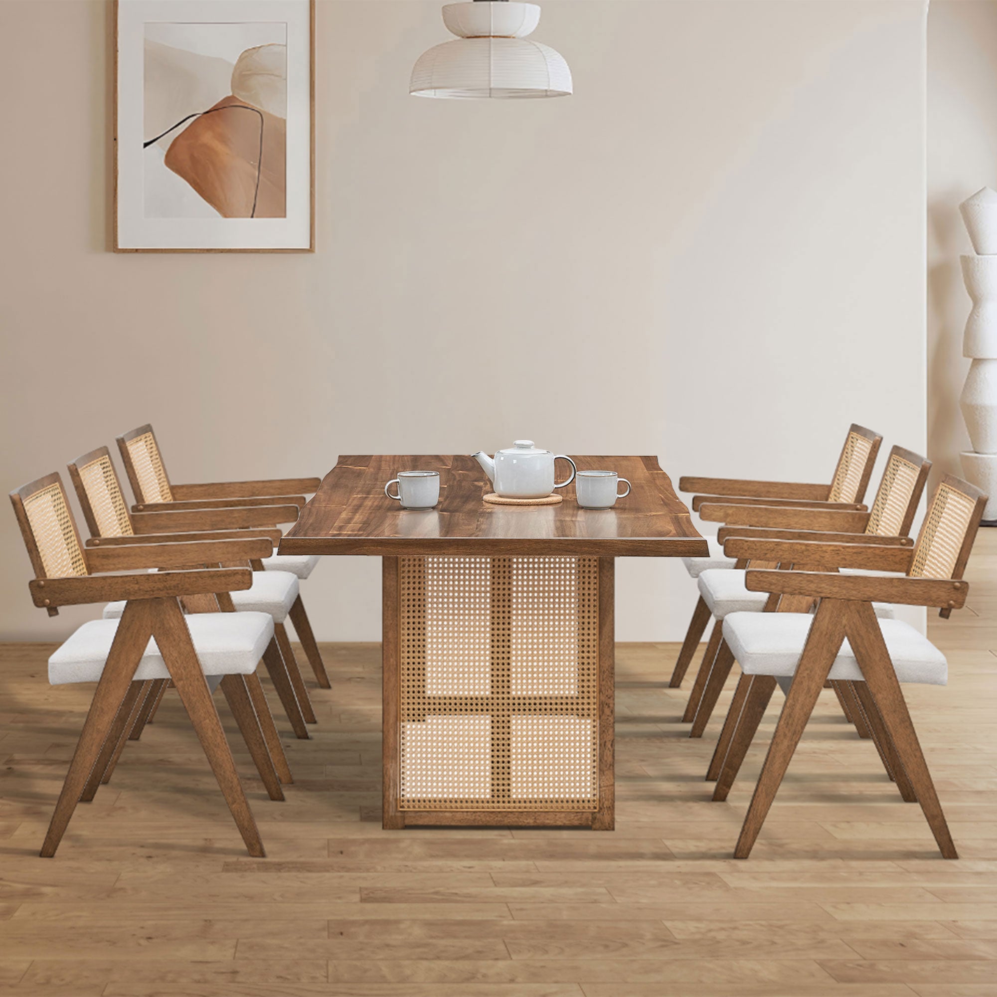 Gjord Rattan Dining Table