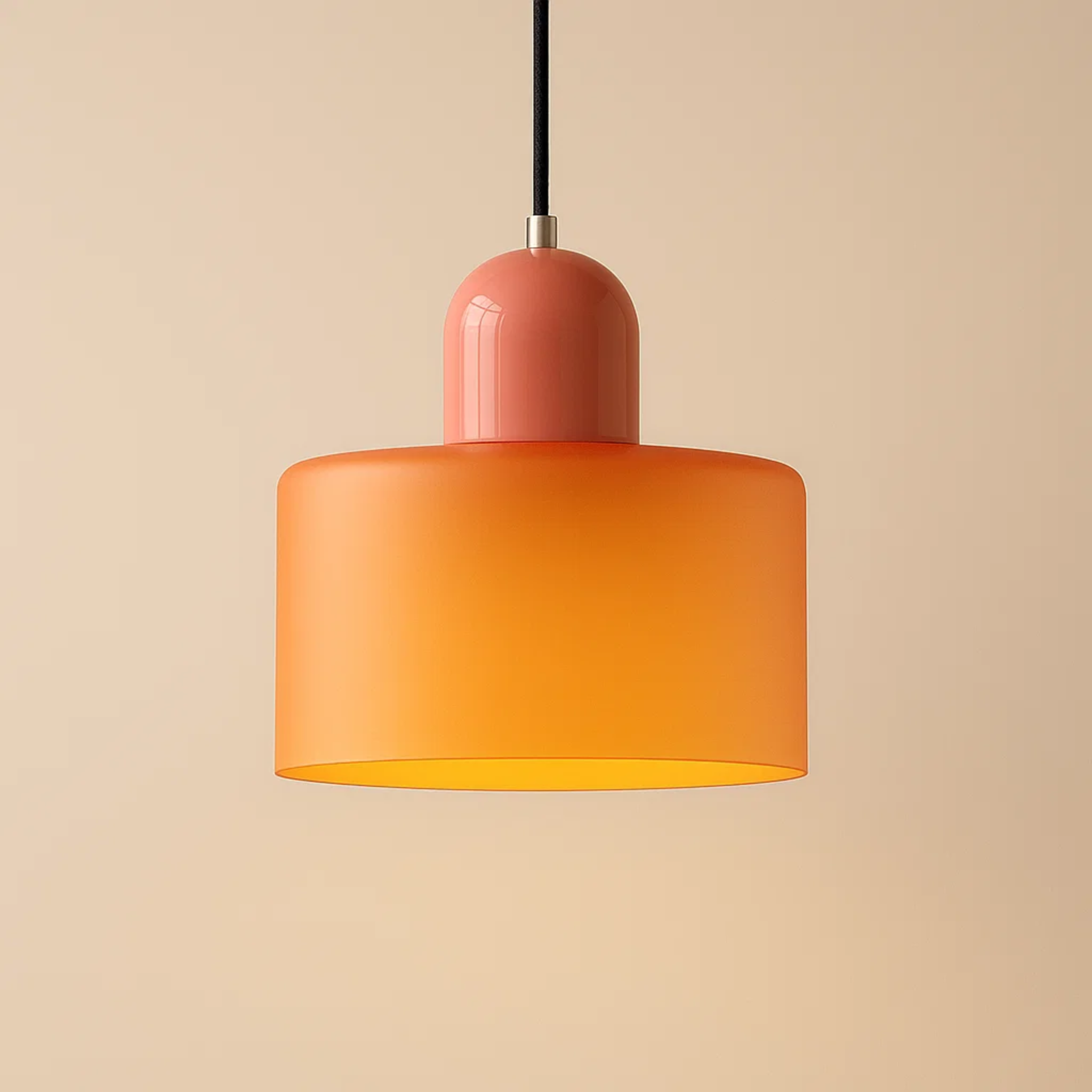 Retro plafondlamp met gekleurde kap