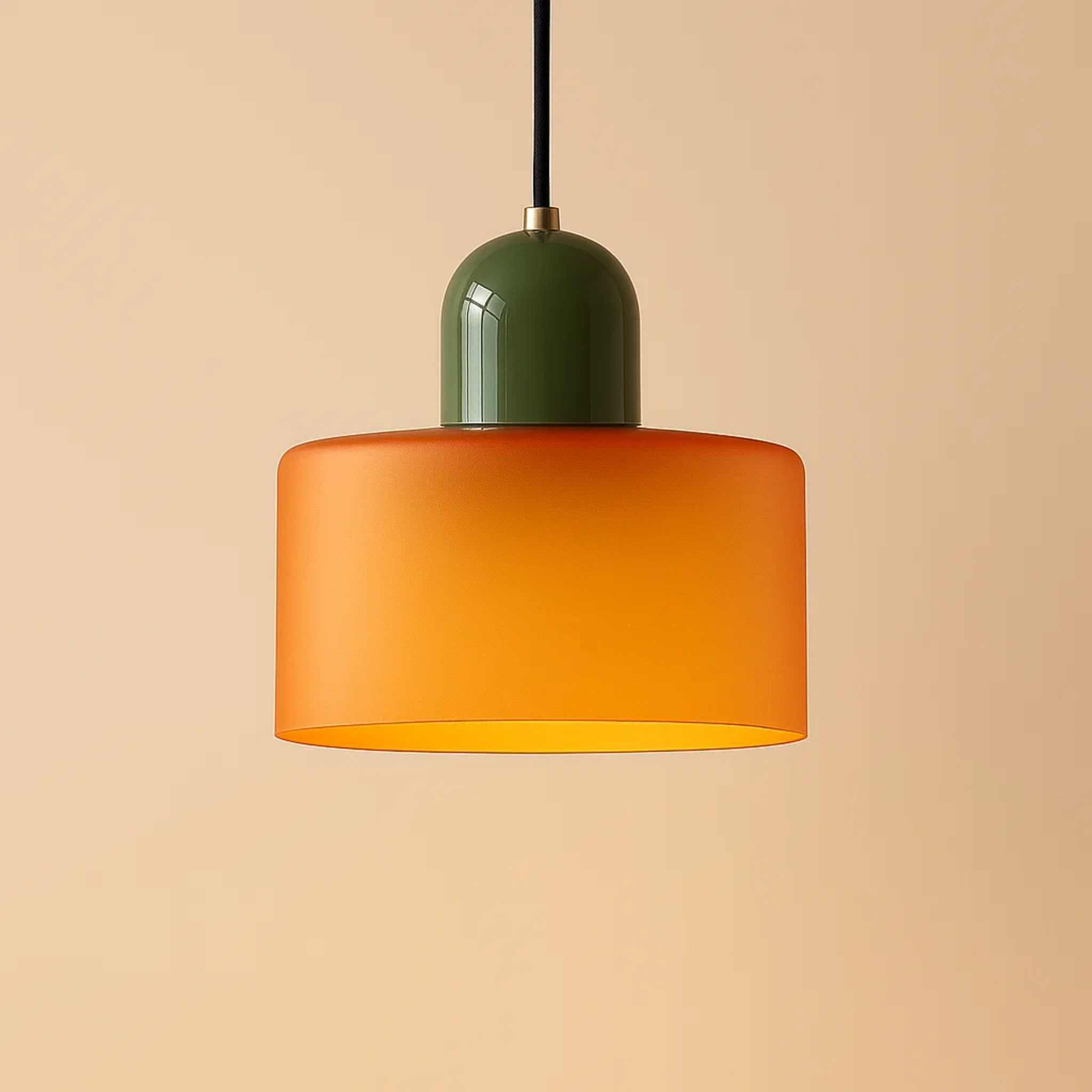 Retro plafondlamp met gekleurde kap