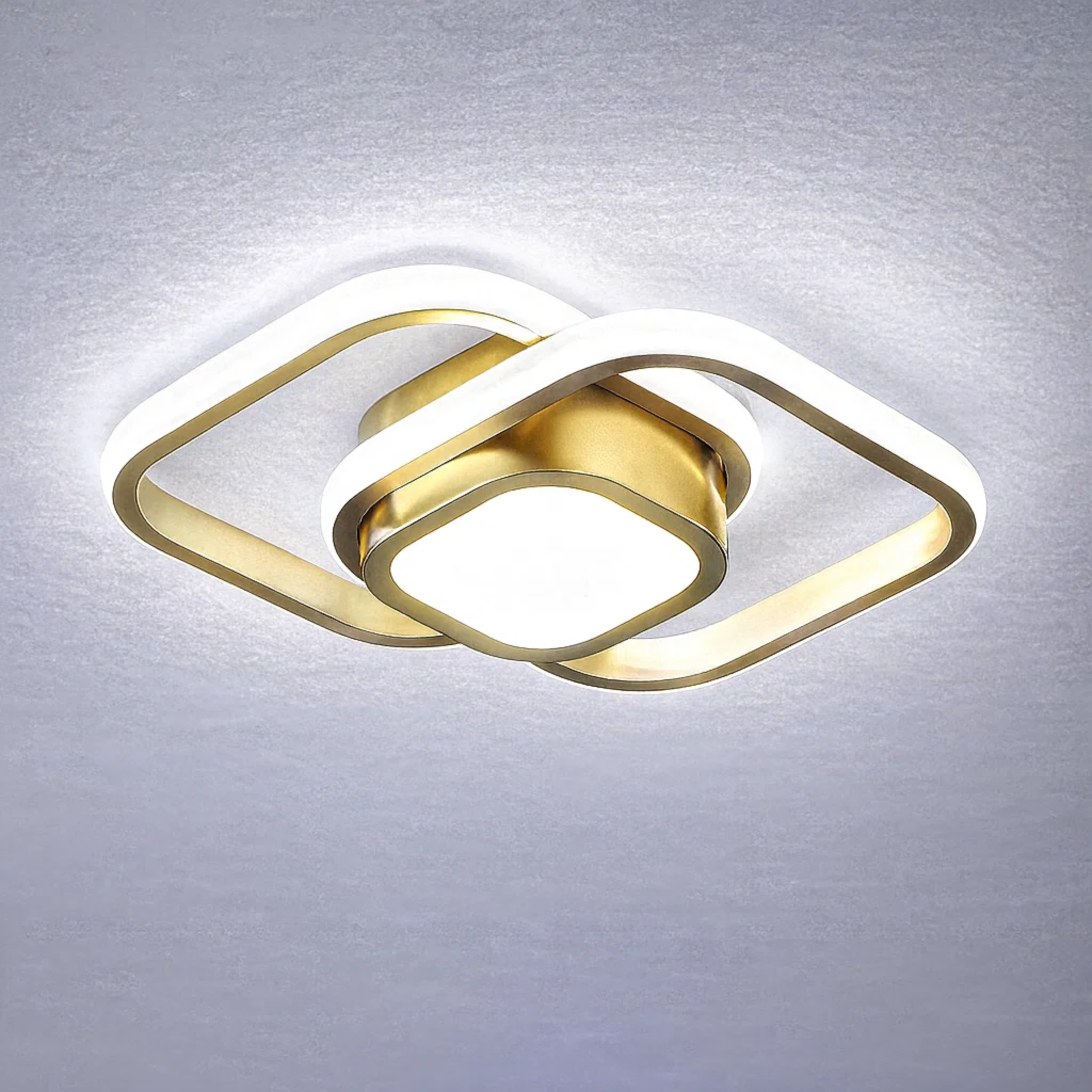 Double ring ceiling lamp with calm appearance