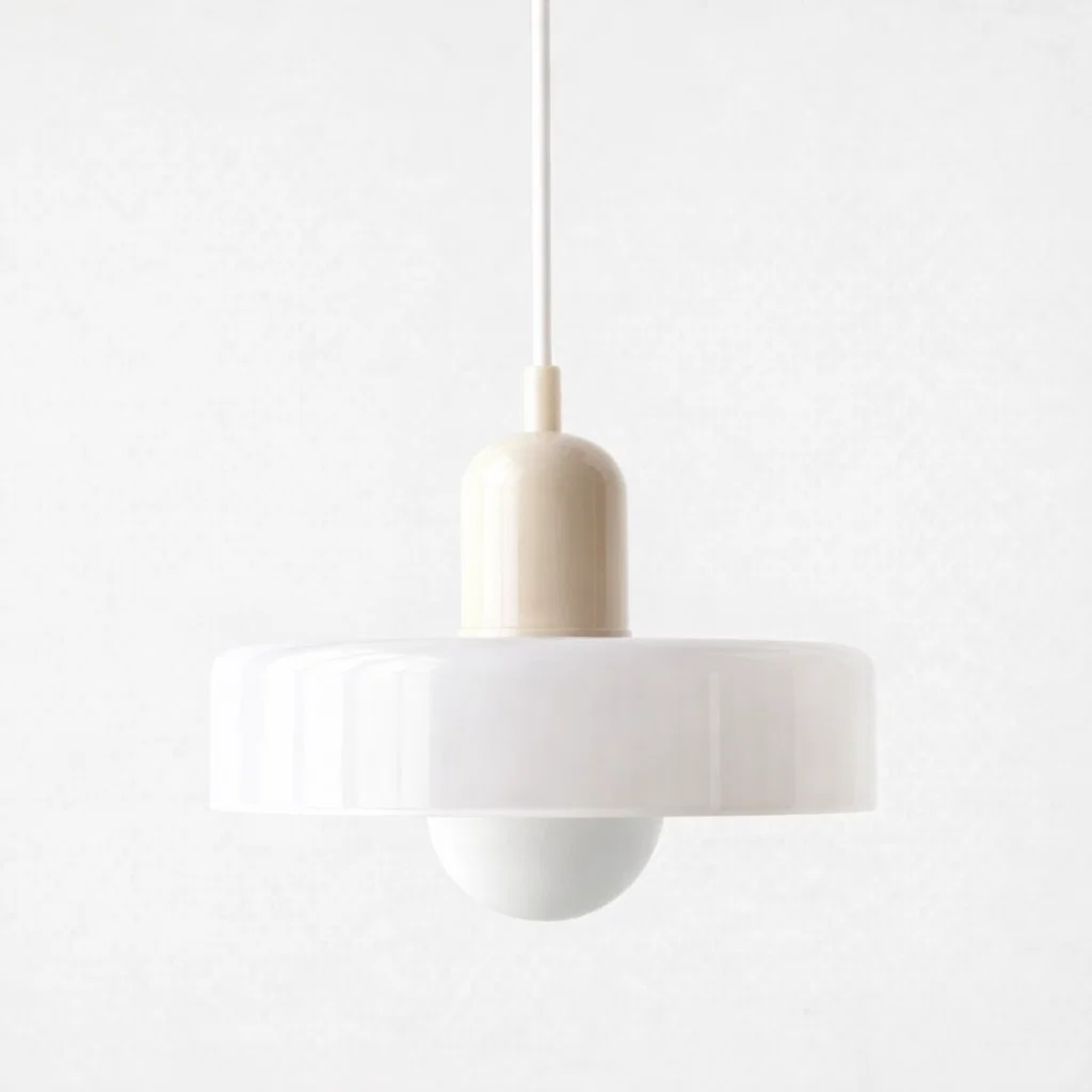 Bauhaus plafondlampen met glas en kleuraccenten