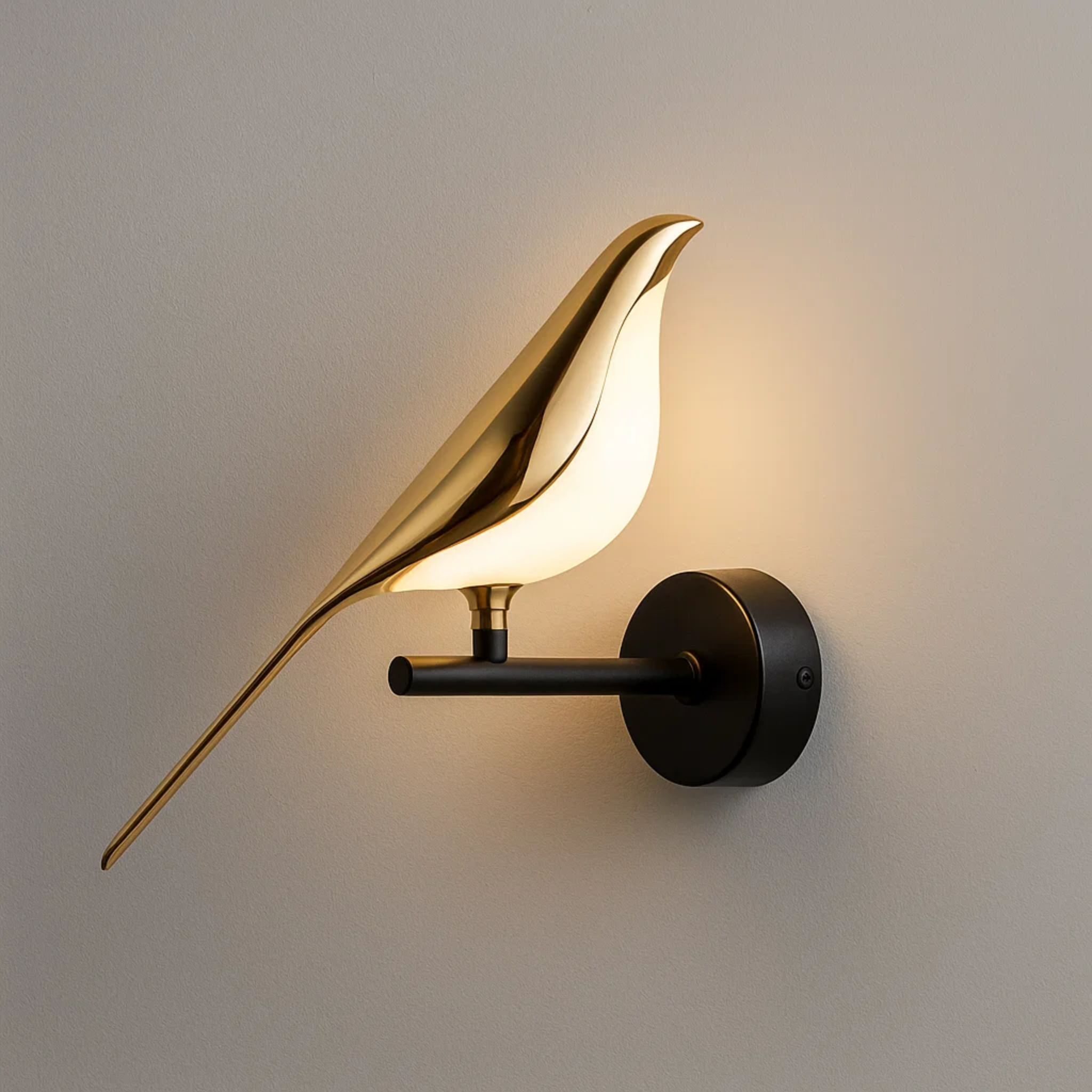 LED-wandlamp met vogelfiguur