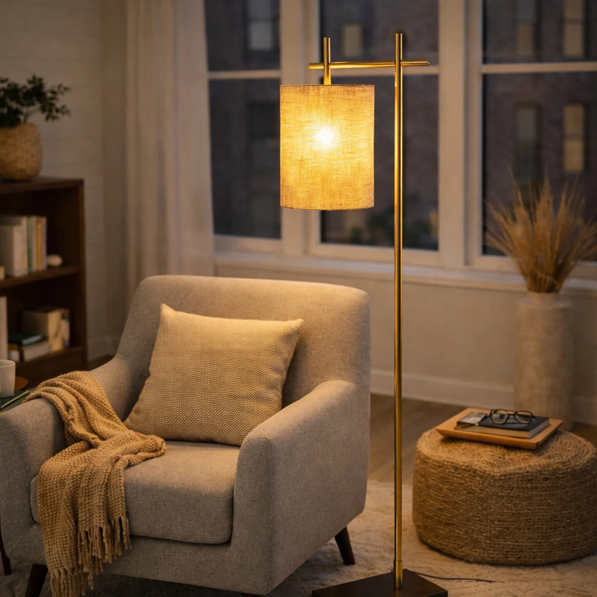 Nybjorg Floor Lamp