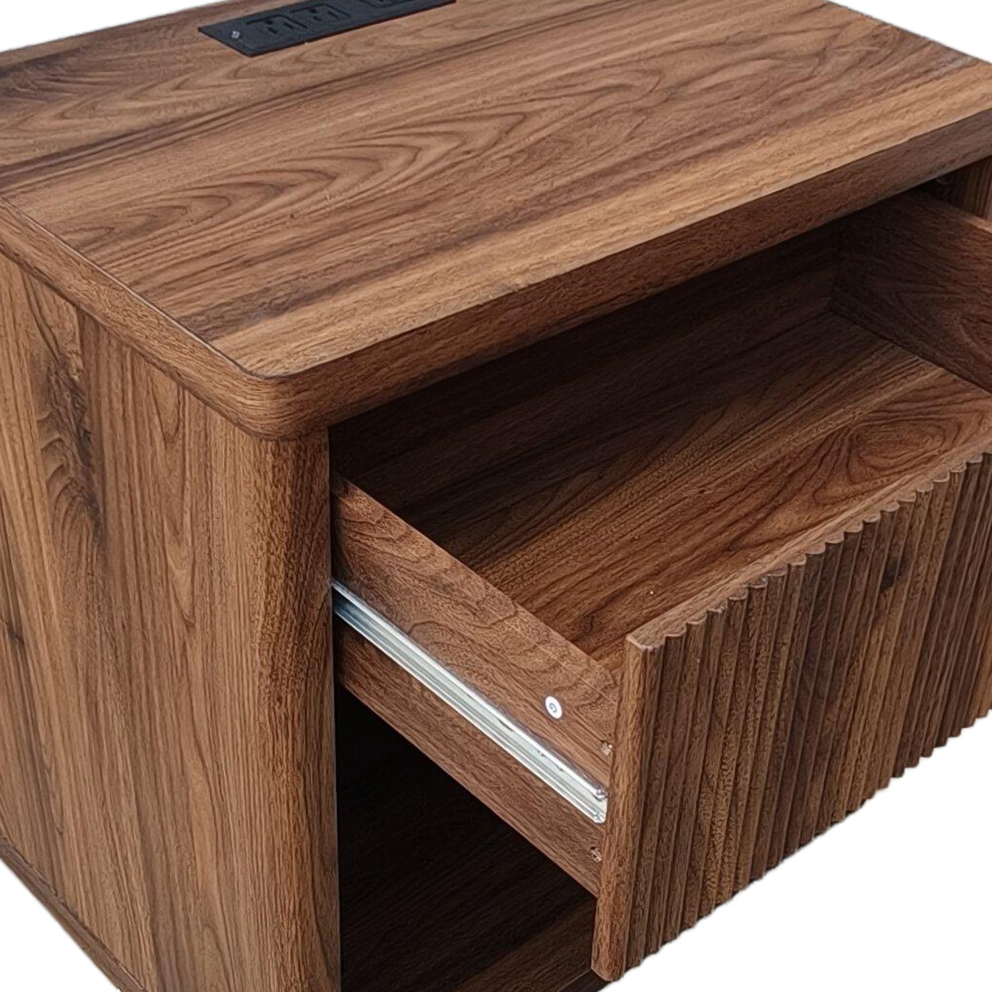 Haldis Fluted Nightstand