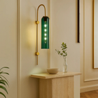 Metalen zwanenhals-wandlamp met glazen kap