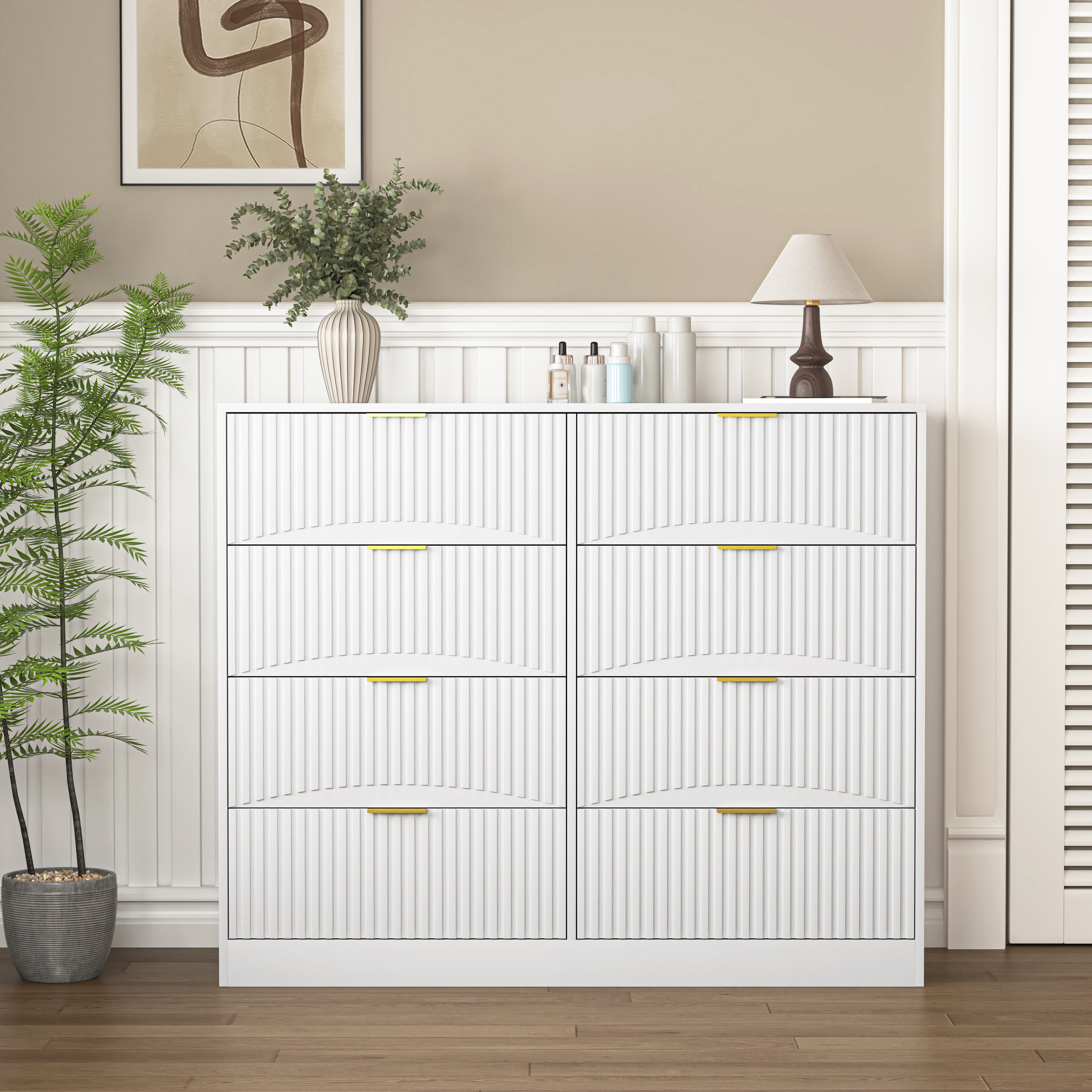 Gry Dresser