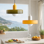 Bauhaus plafondlampen met glas en kleuraccenten