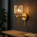Moderne kristallen wandlamp met cilinderkap en gebogen arm