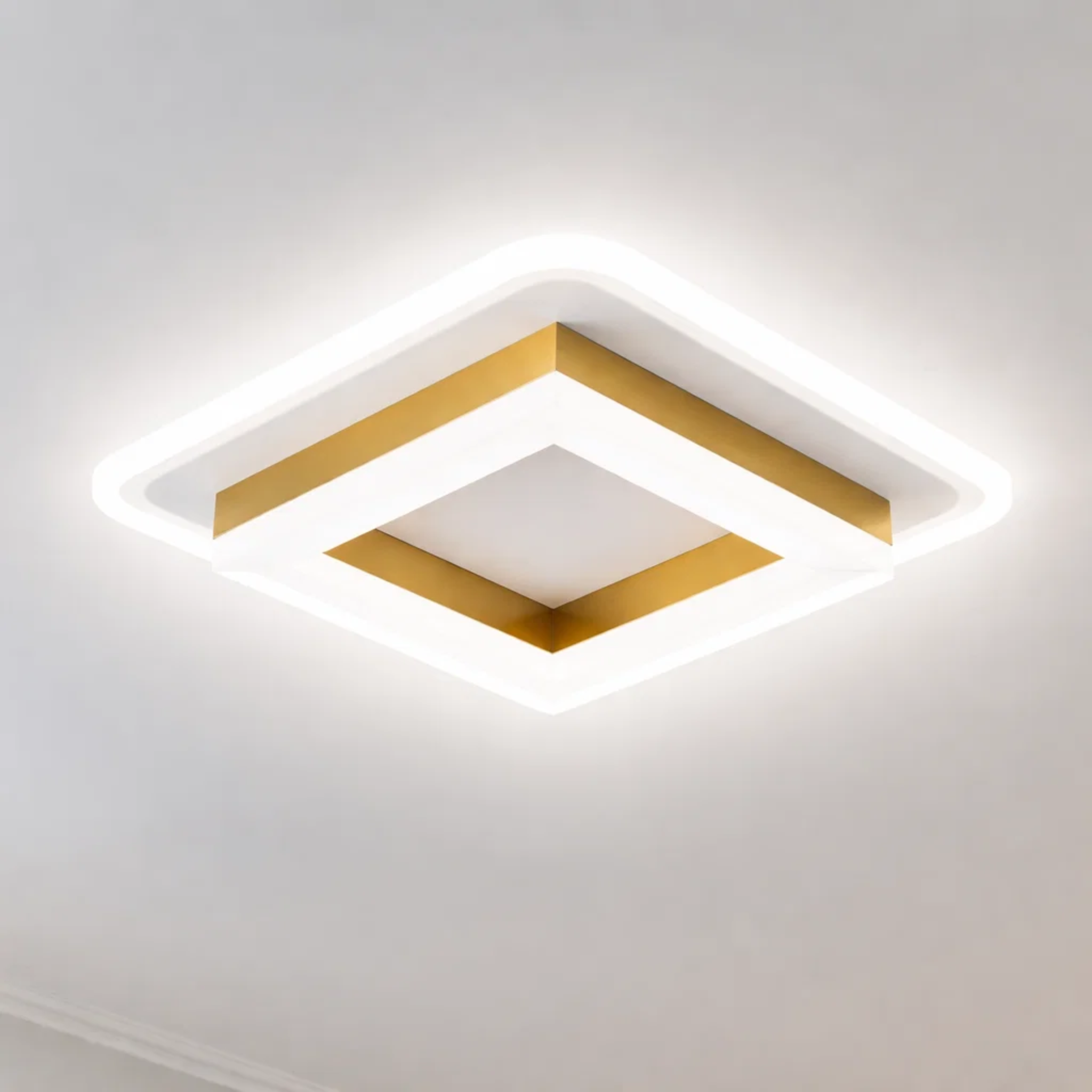 Moderne vierkante plafondlamp met LED