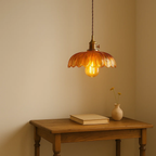 Klassieke bloemvormige glazen hanglamp met golvende rand