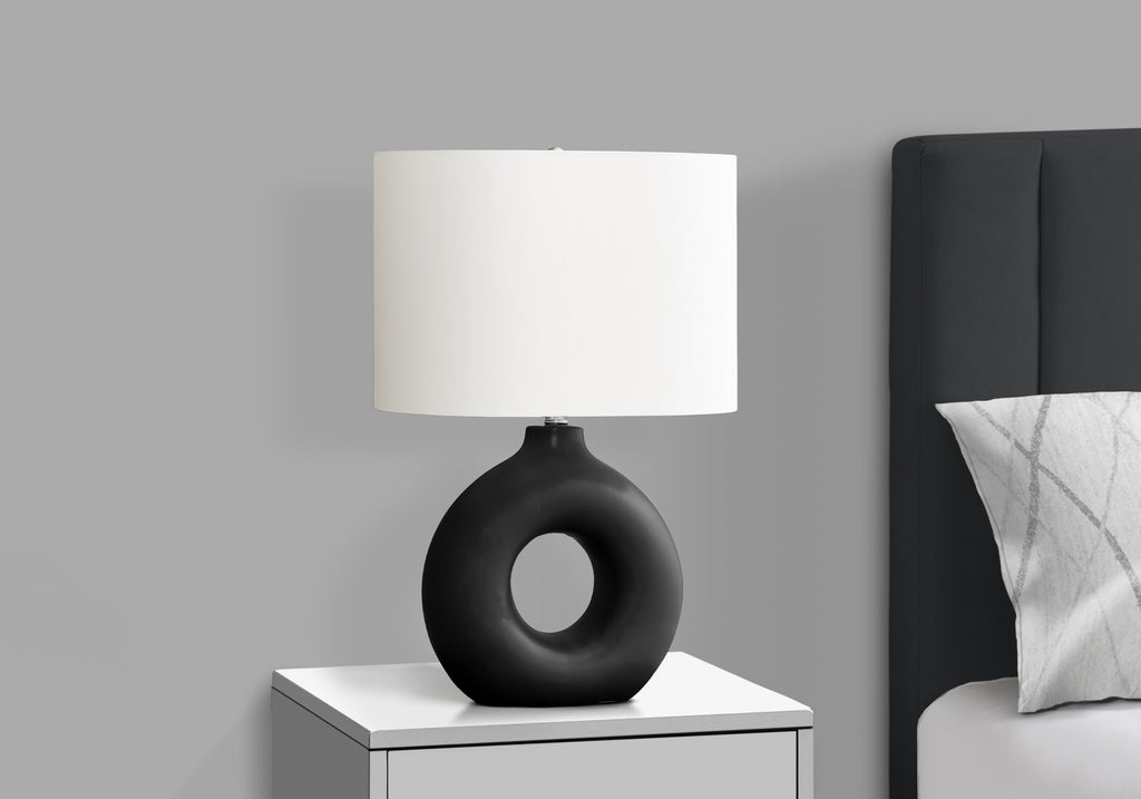 Borgny Ceramic Table Lamp