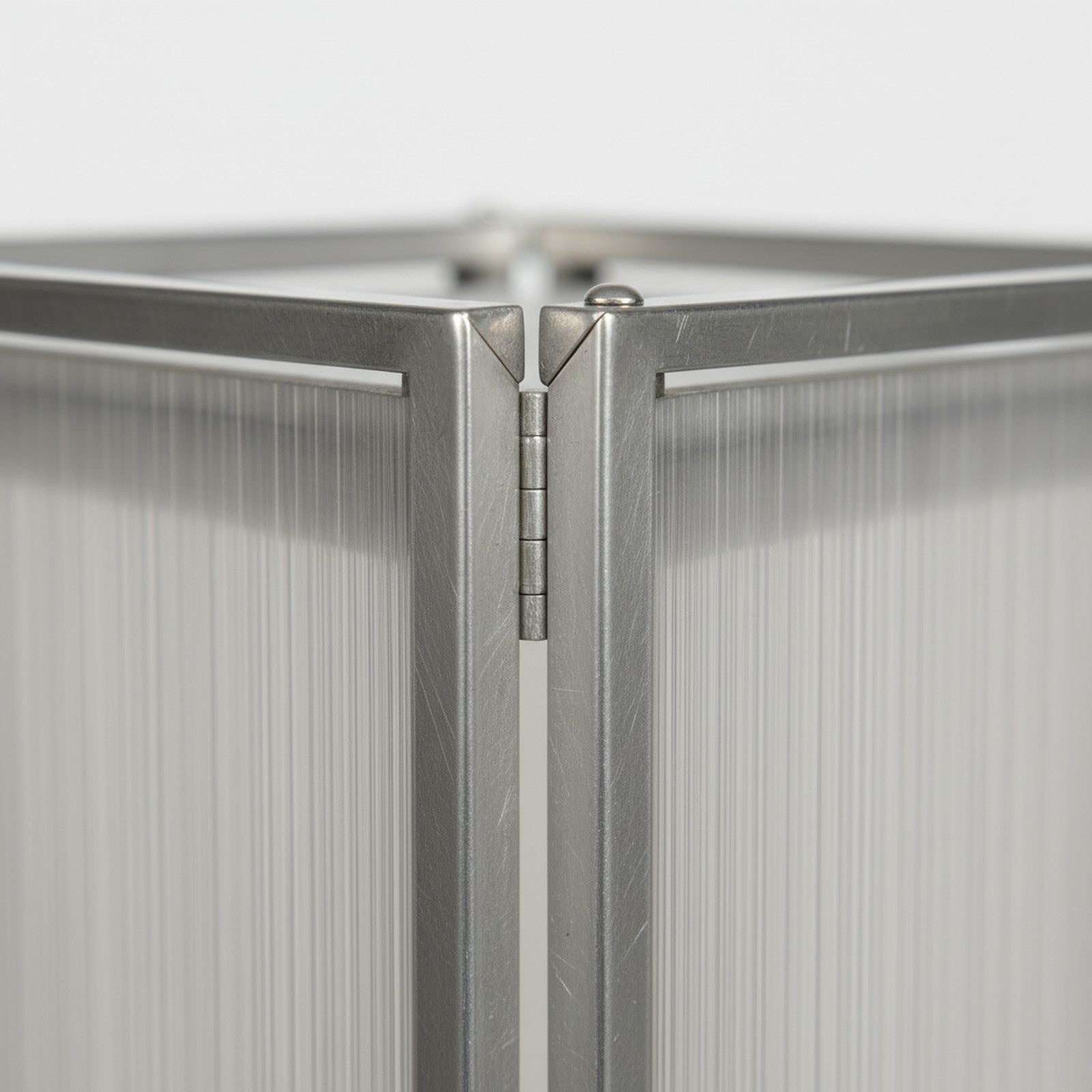 TL-5 Floor Lamp - Construction Detail Close-up