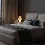 Scandinavische tafellamp met golvende kap in drie modellen