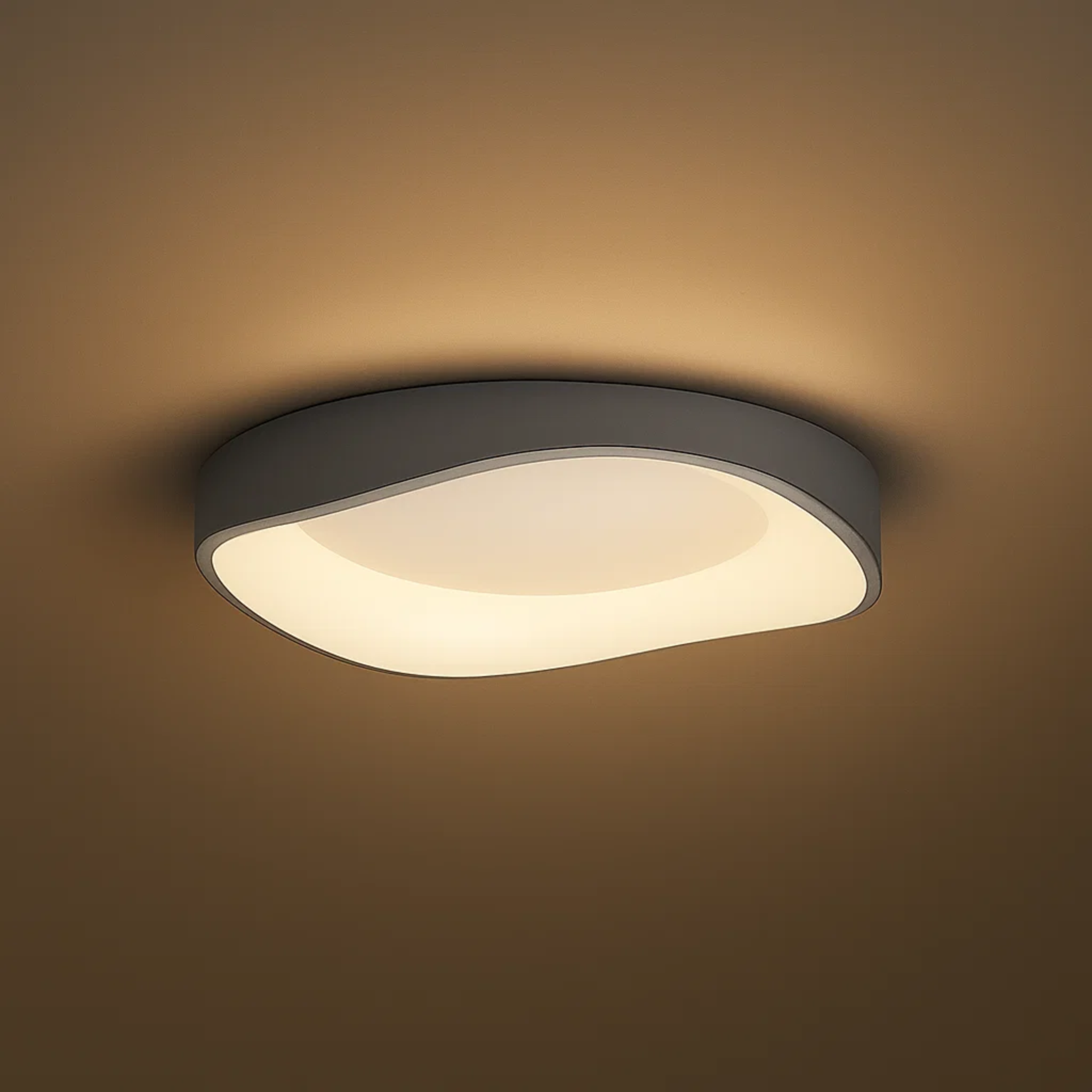 Minimalistische scandinavische plafondlamp