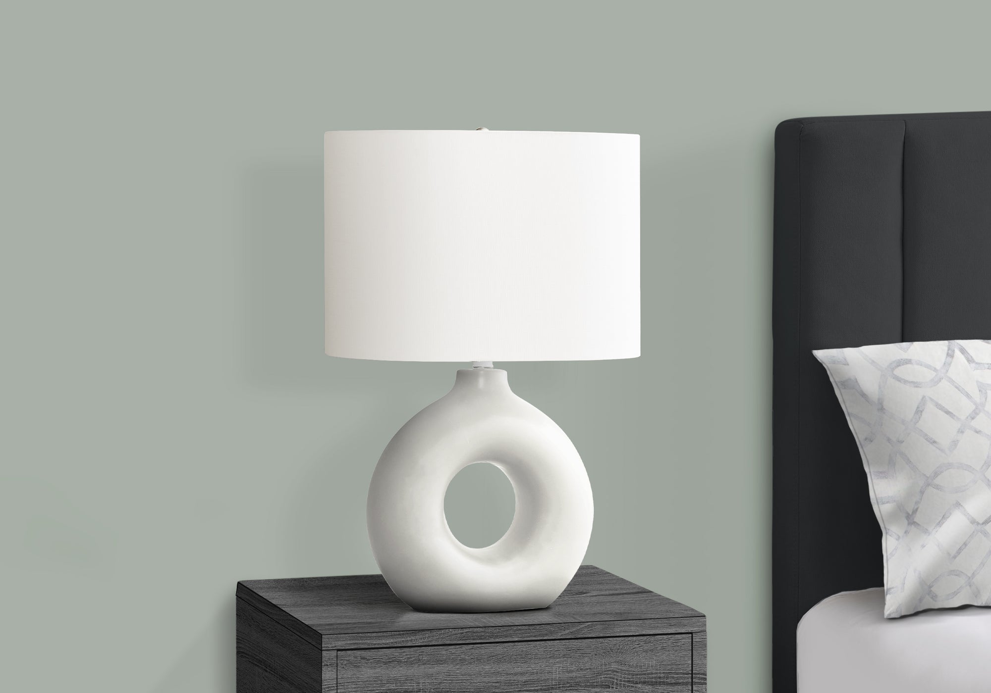 Ingebjorg Ceramic Table Lamp