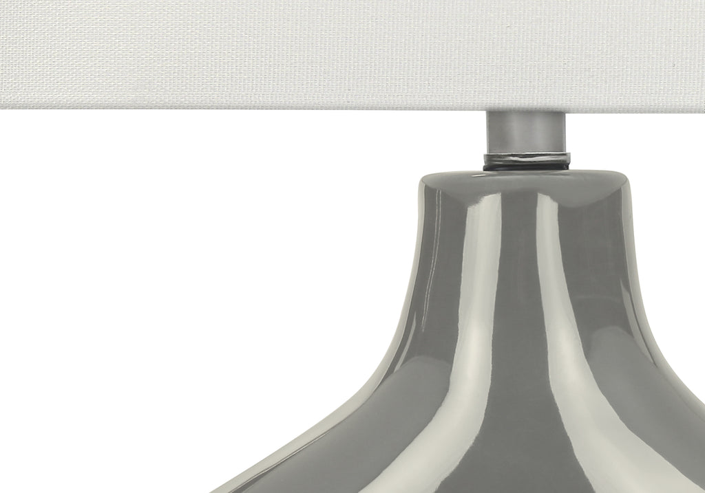 Wibeke Ceramic Table Lamp