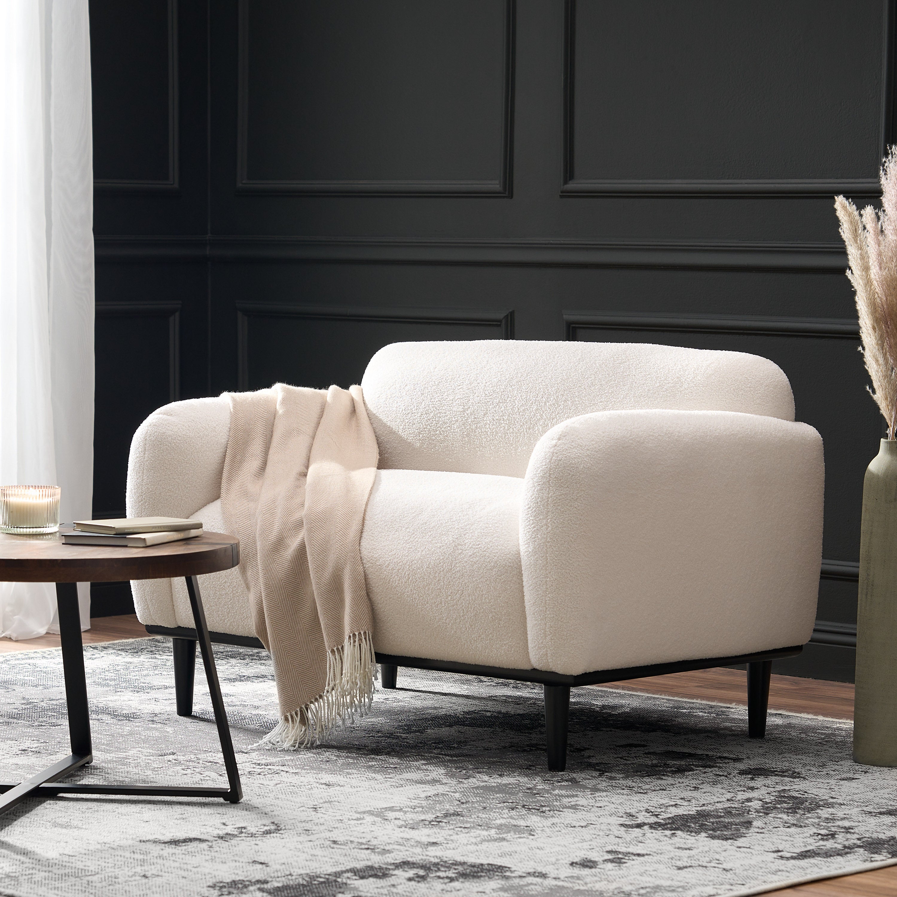 Ylva Boucle Loveseat