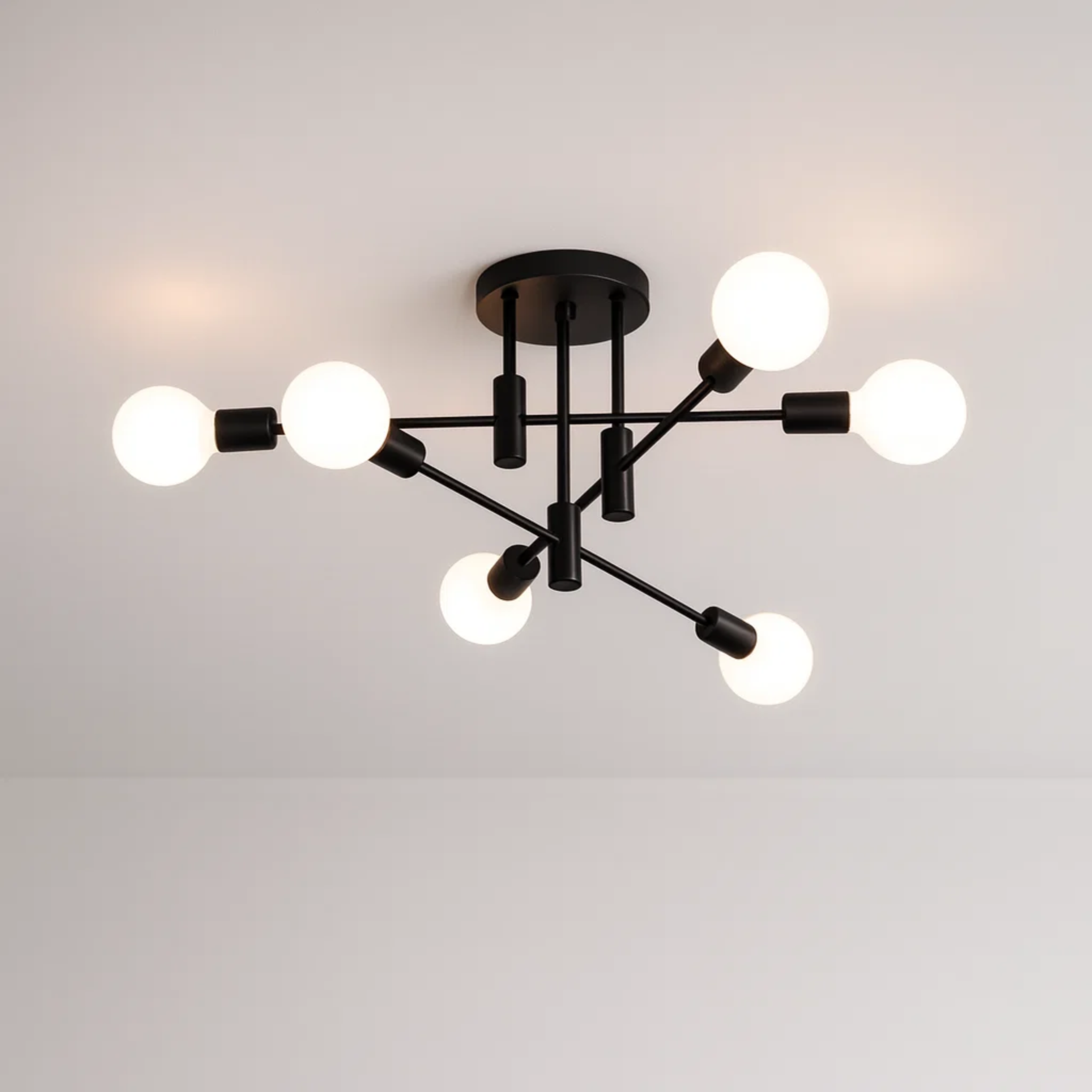 Moderne loftlampe med rund glaskugle