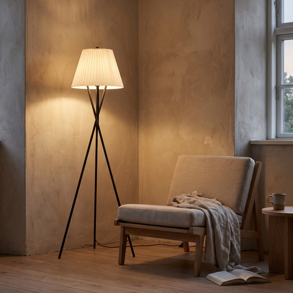 Runev Pleated Floor Lamp