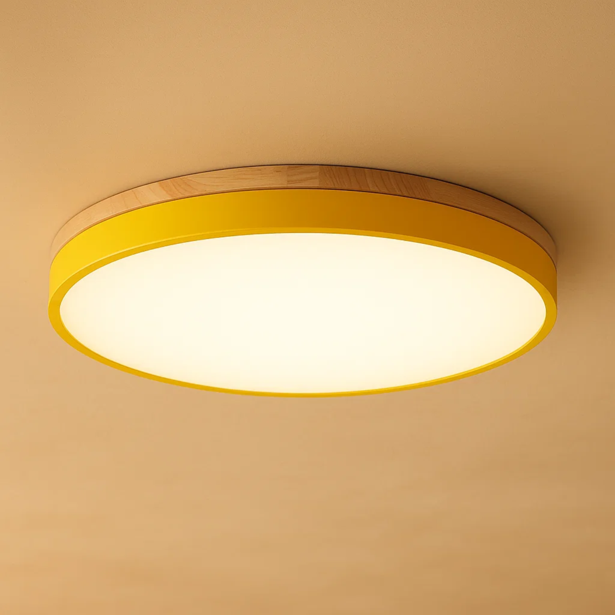 Ronde plafondlamp met warme houtlook en zacht