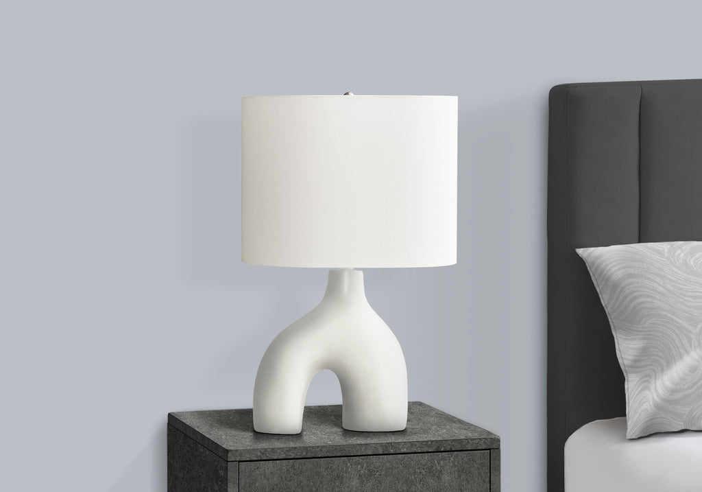 Ylve Ceramic Table Lamp