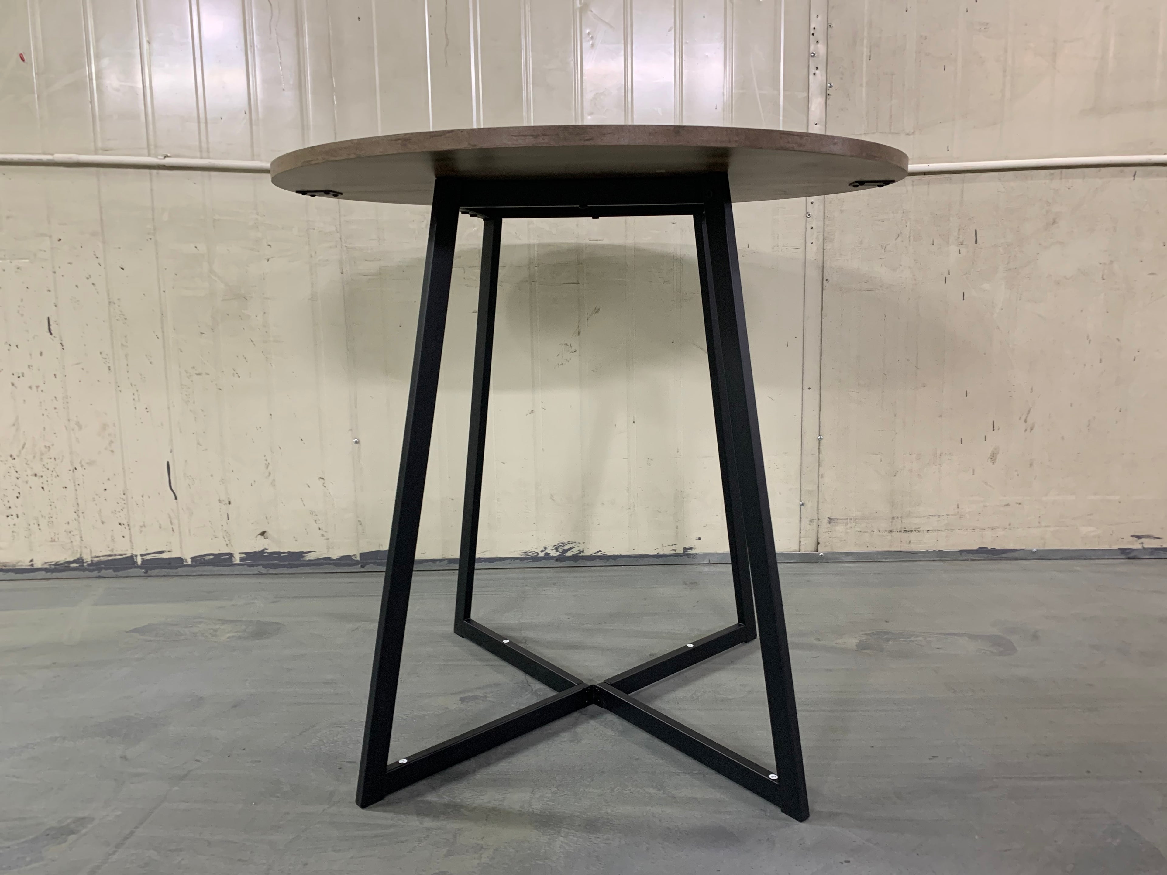 Dine Round Dining Table