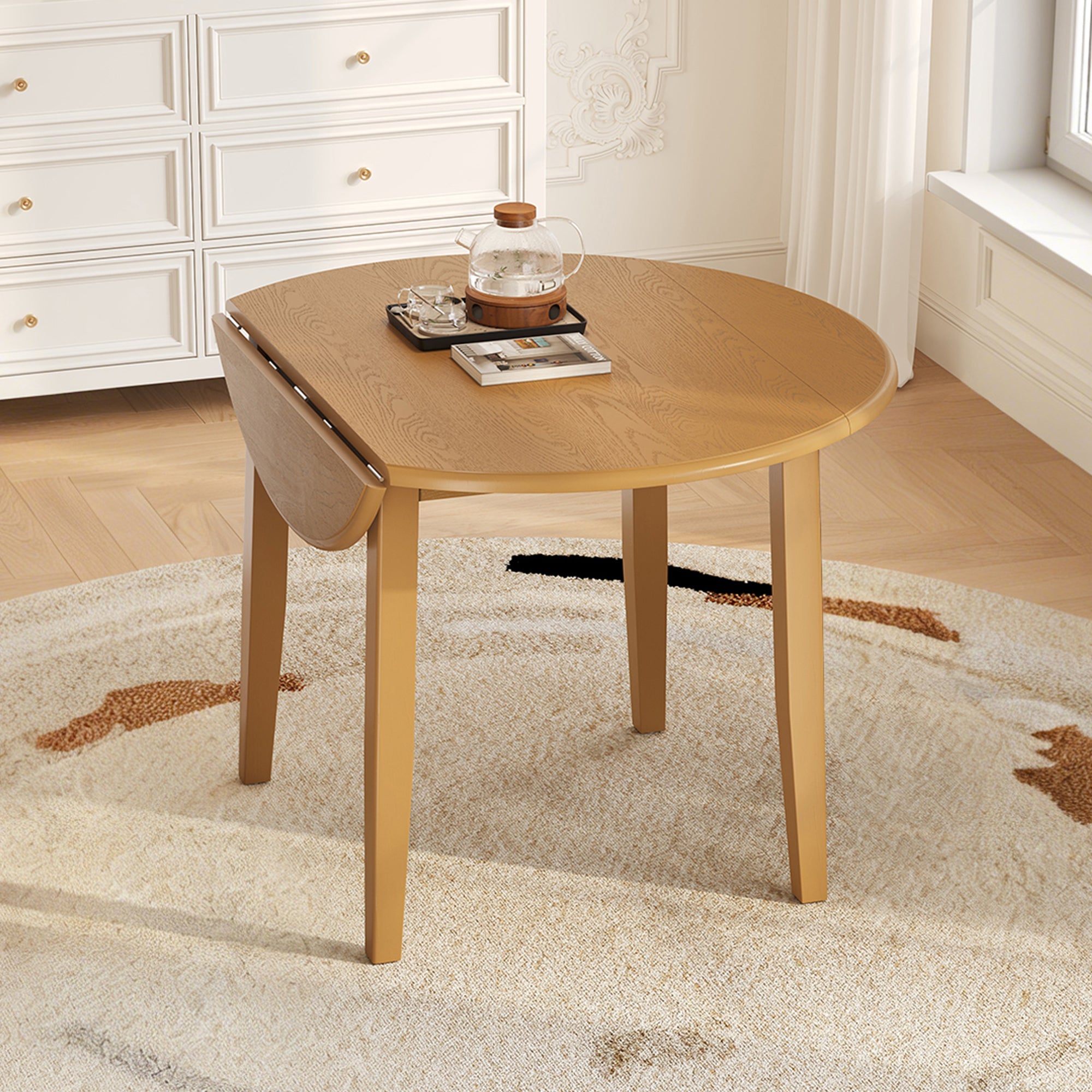 Brede Round Dining Table