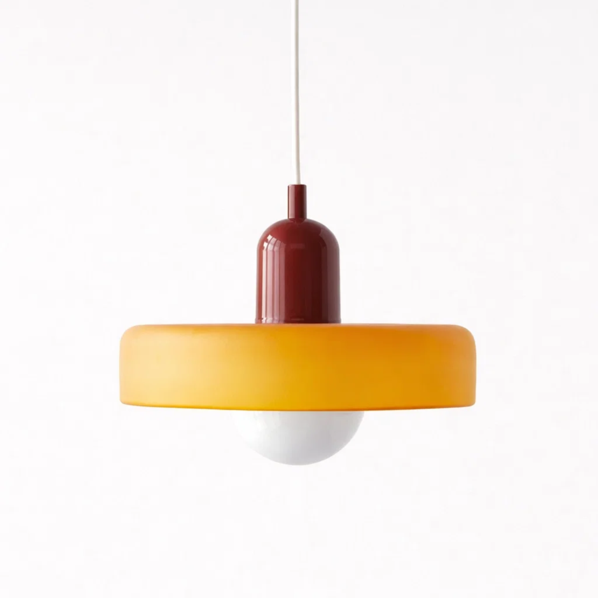 Bauhaus plafondlampen met glas en kleuraccenten