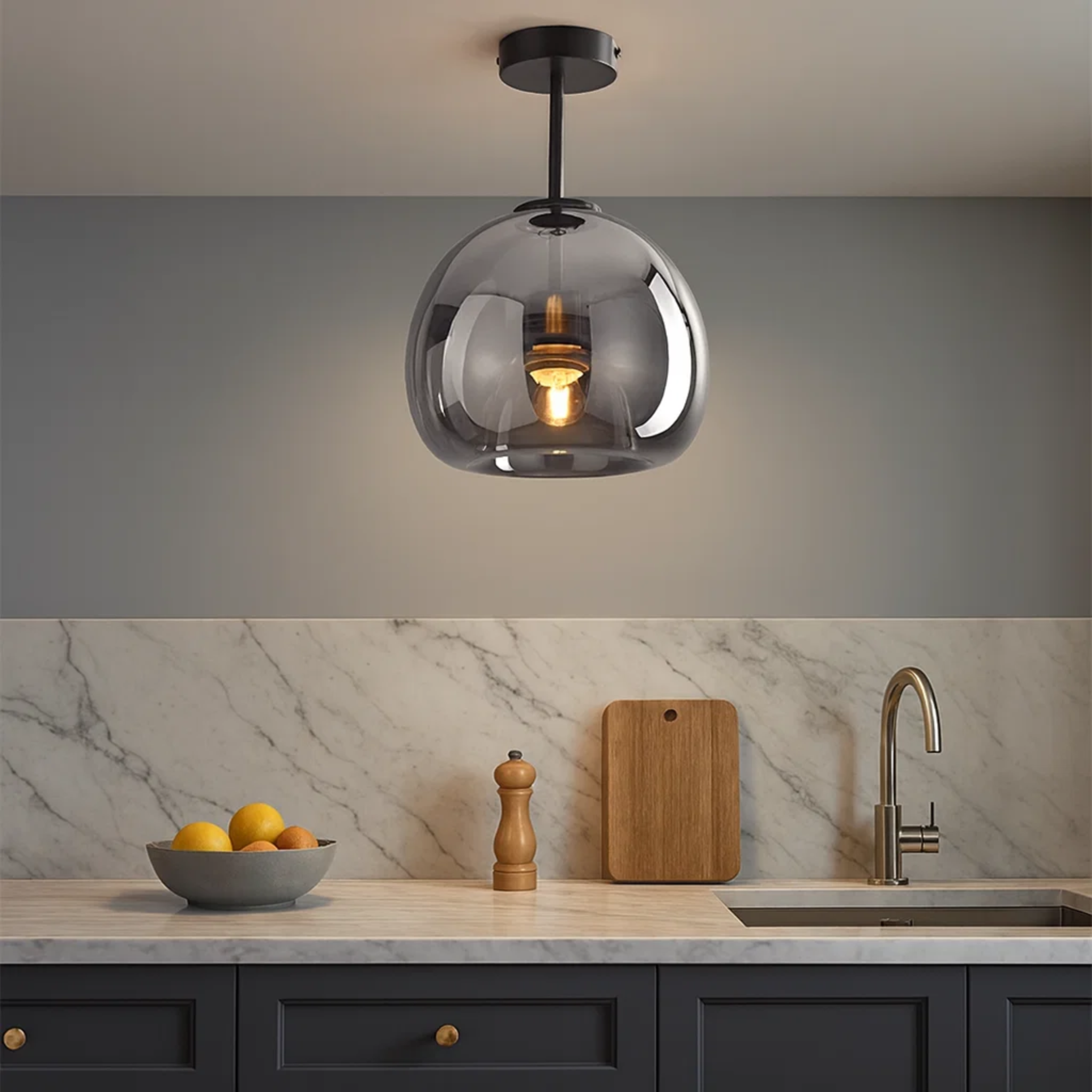 Mid-Century-Stil Glas-Deckenleuchte mit stimmungsvollem Licht