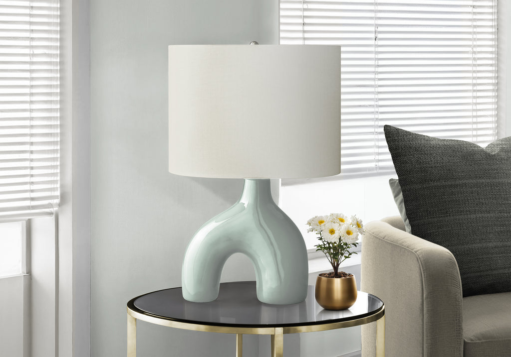 Vigdise Ceramic Table Lamp