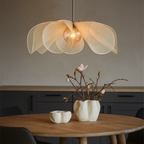 Bloemvormige plafondlamp van stof