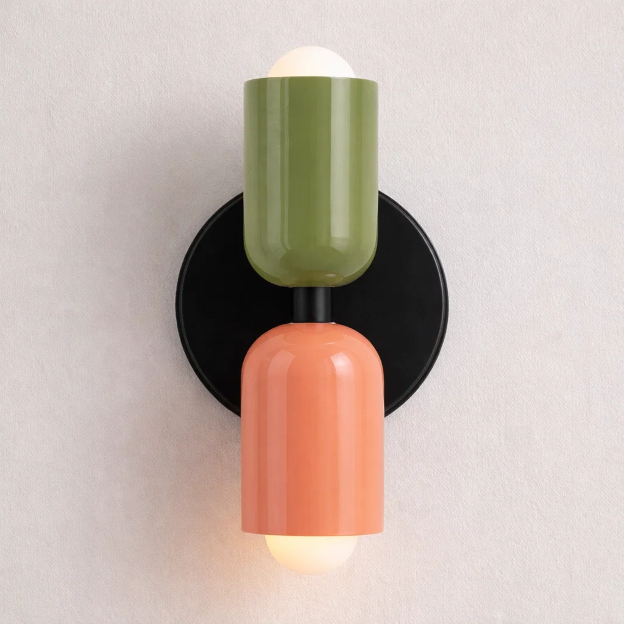 Dubbele wandlamp met warm licht