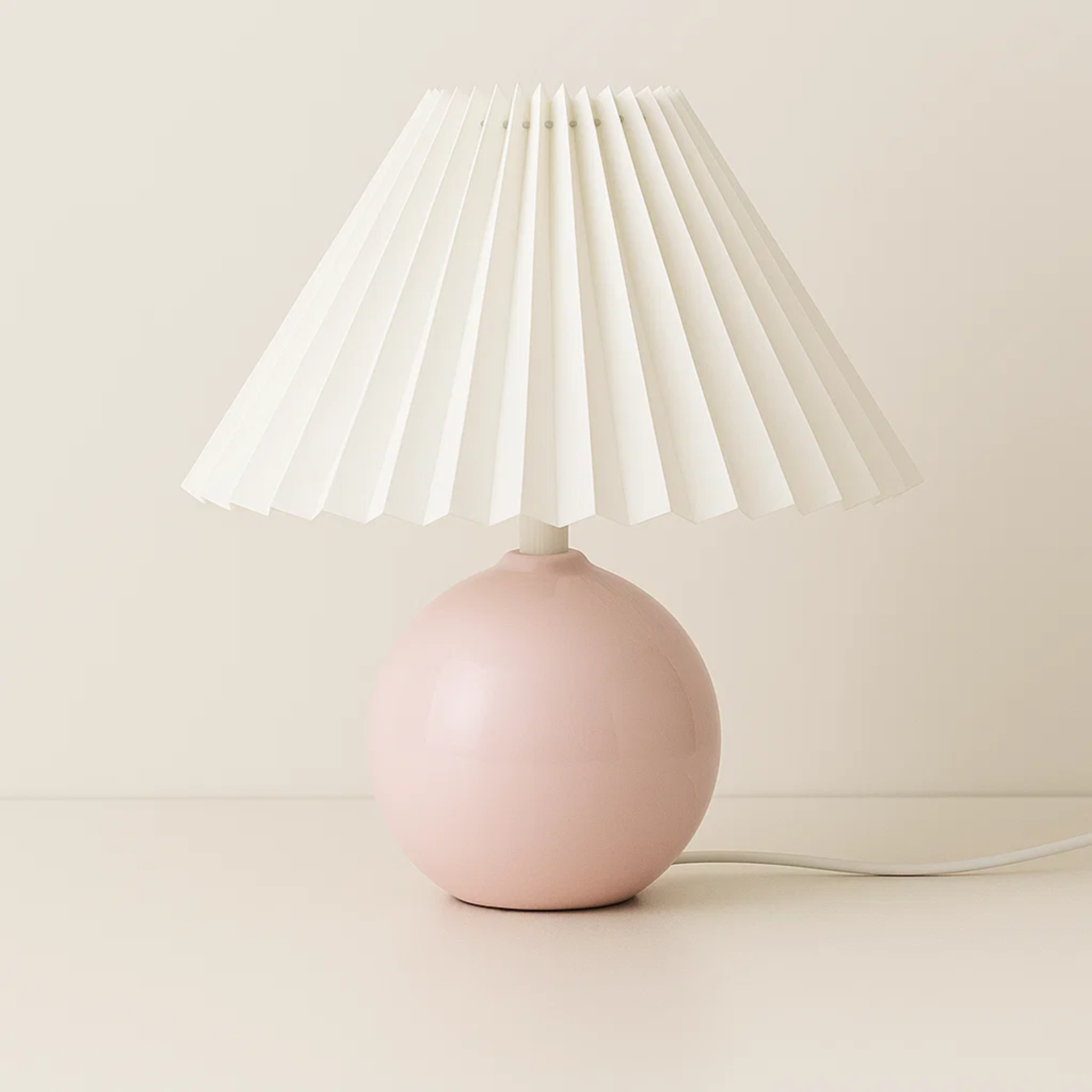 Tafellamp met geplooide kap