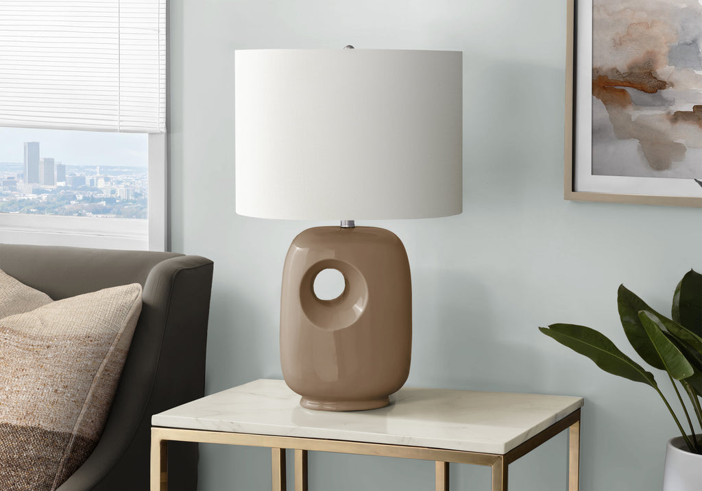 Nauja Ceramic Table Lamp
