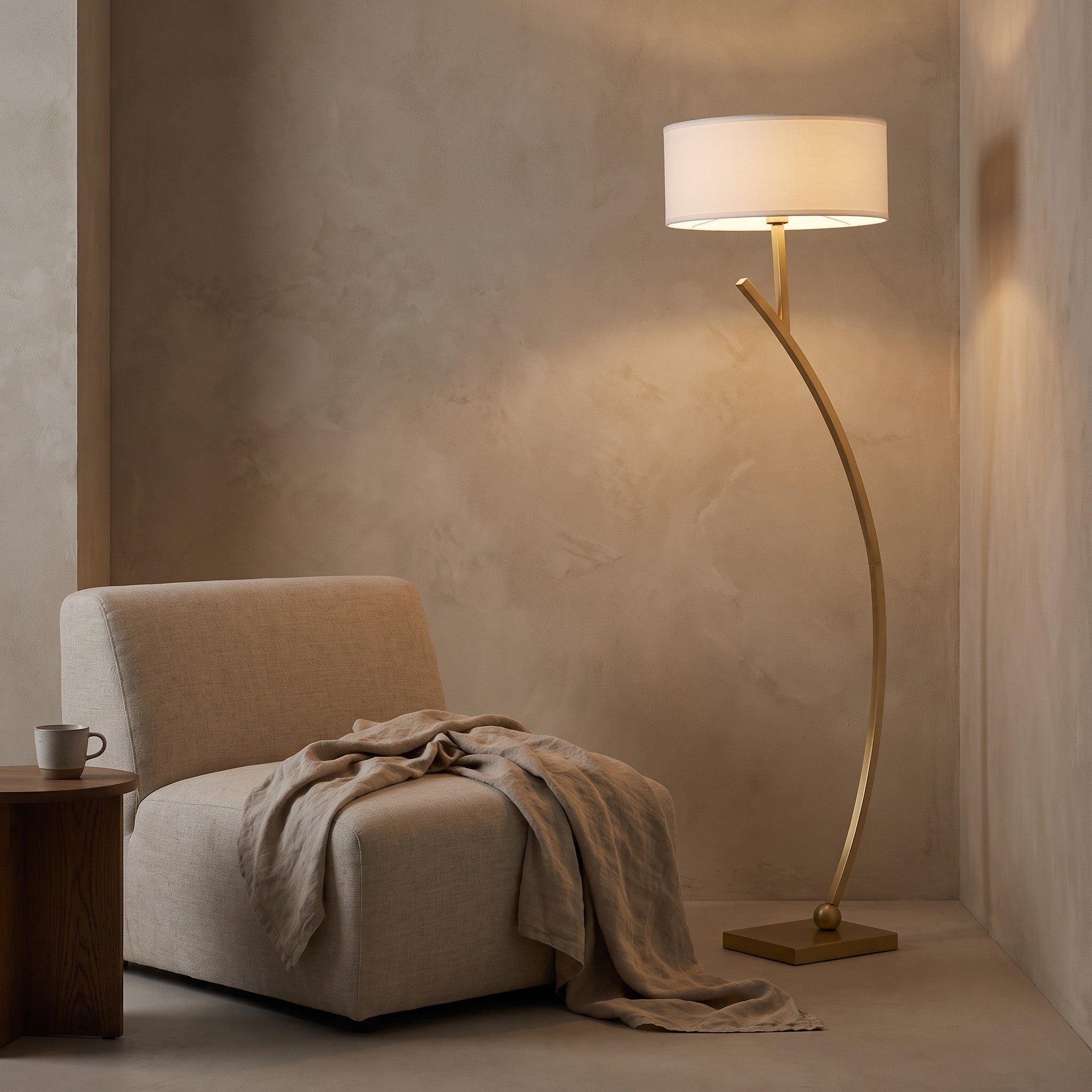 Ulle Arc Table Lamp