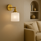 Moderne porseleinen wandlampen in messingkleur met wit