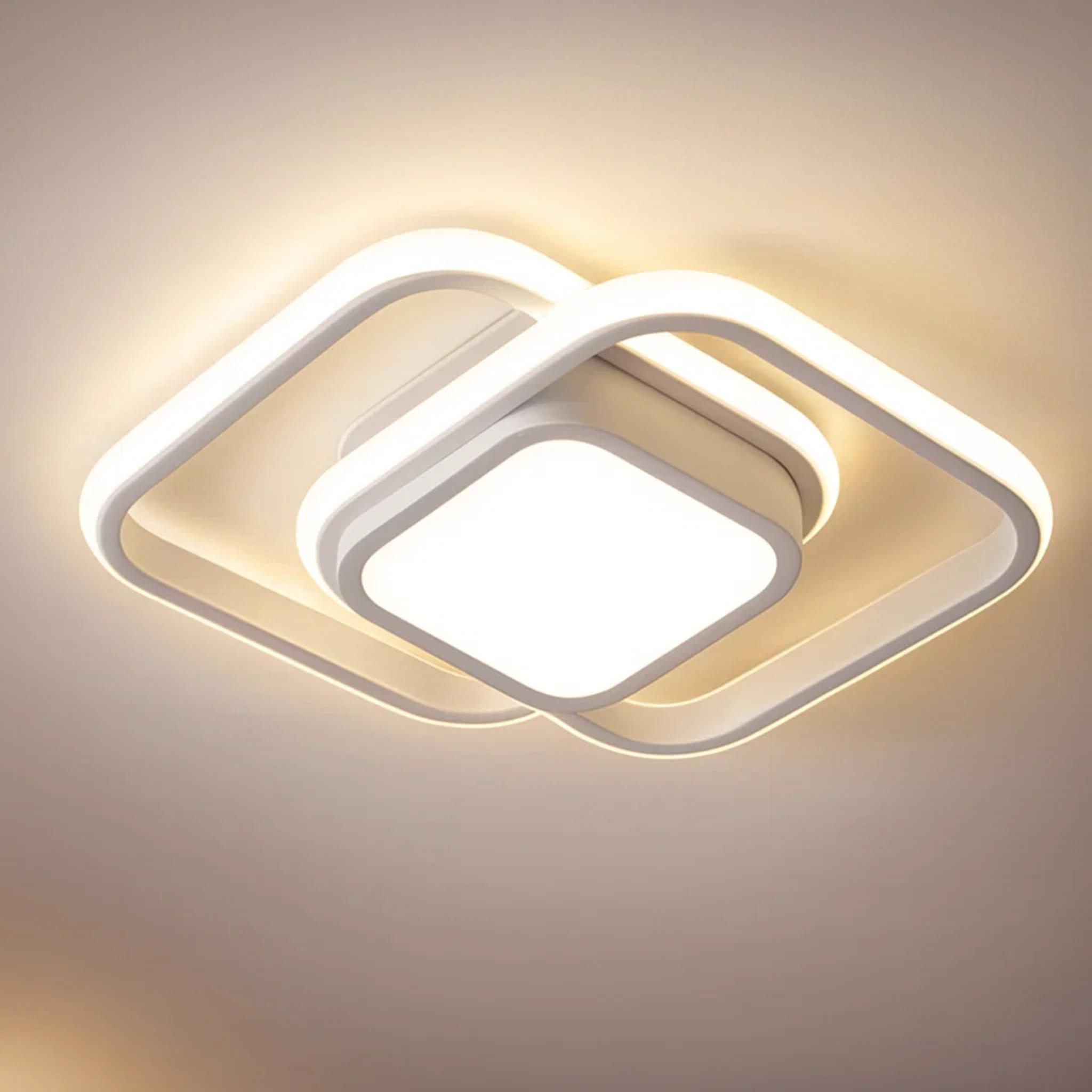 Double ring ceiling lamp with calm appearance