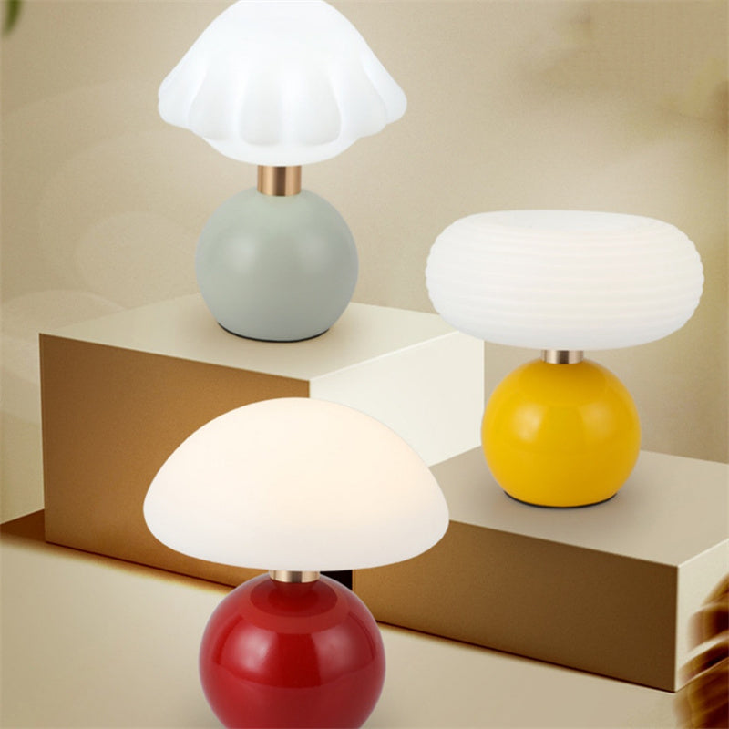 Stimmungsvolle Schreibtischlampe