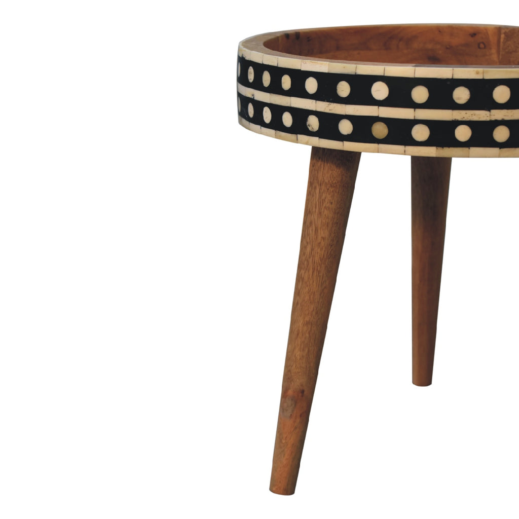 Leidulf Mini Accent Piece