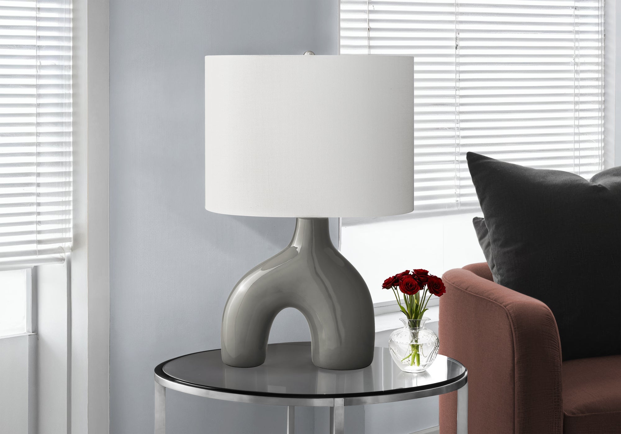 Ulvhilde Ceramic Table Lamp
