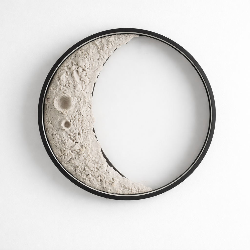 Moon-Shaped Wall Lamp with 3D Effect