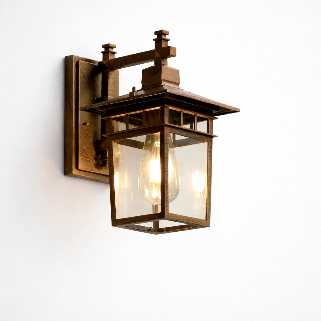 Outdoor Lantern Wall Fixture